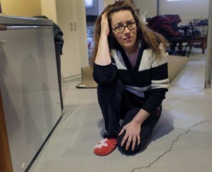 crack in basement floor